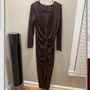 Long sleeve brown dress with stretch material